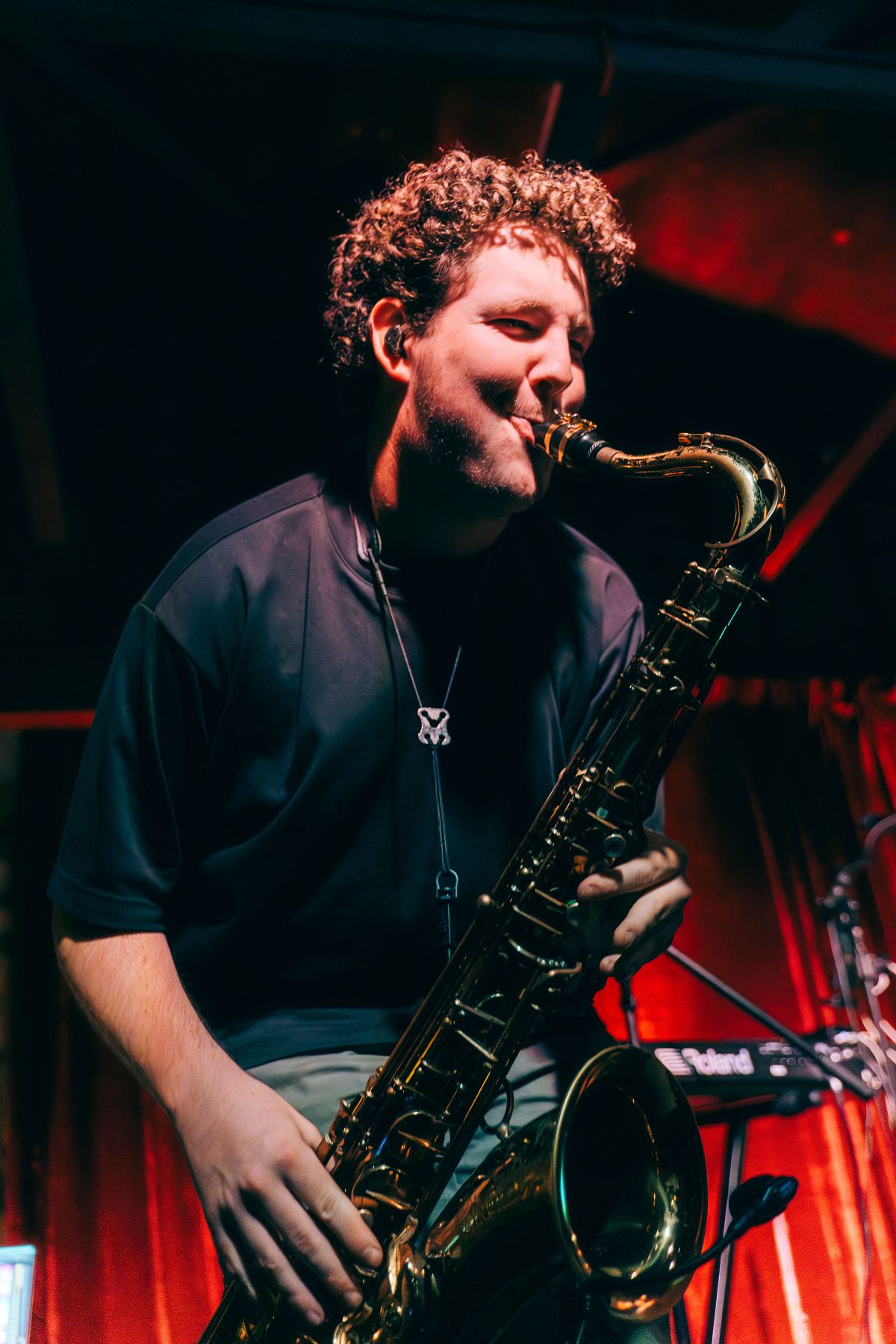Ashley Hutton, saxophone player in Brisbane