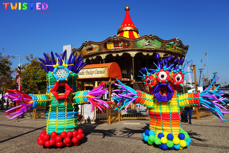 The Balloon Monsters of Twisted Designs, balloon twister in Brisbane, photo 2