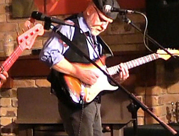 Bare Feat, blues band in Brisbane, photo 3