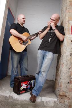 Petrol Money, blues band in Brisbane, photo 2