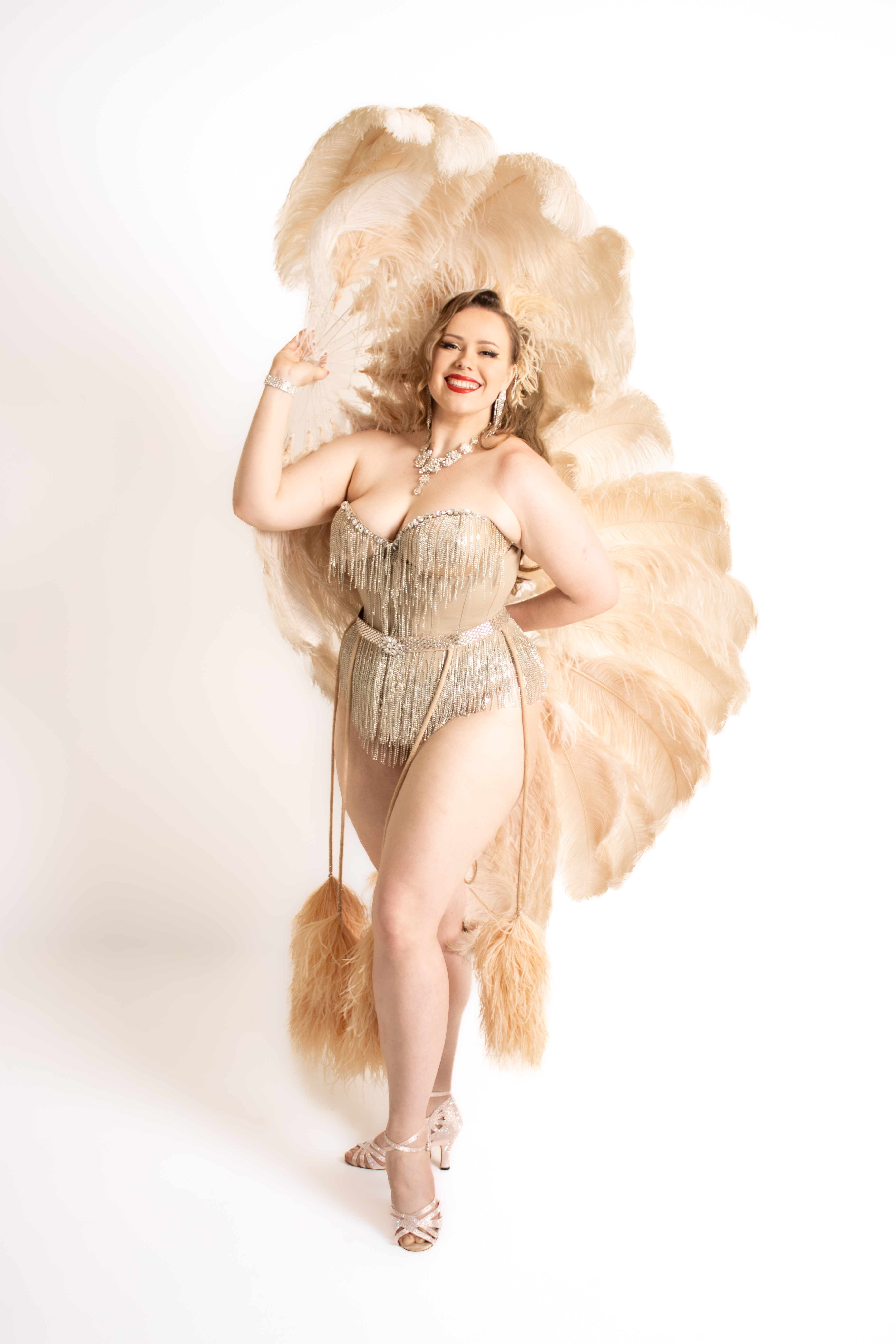 Vera Thorne, dancer in Brisbane
