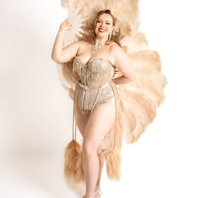 Vera Thorne, dancer in Brisbane, photo 2