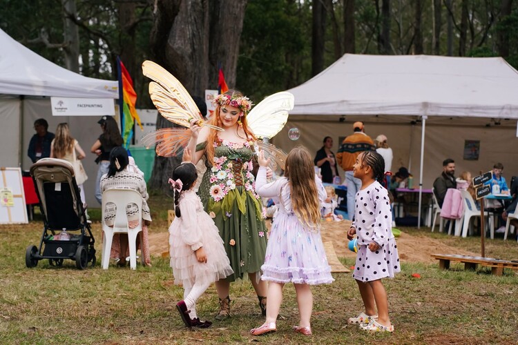 Belle the Bubble Fairy, fairy costume character in Brisbane, photo 3