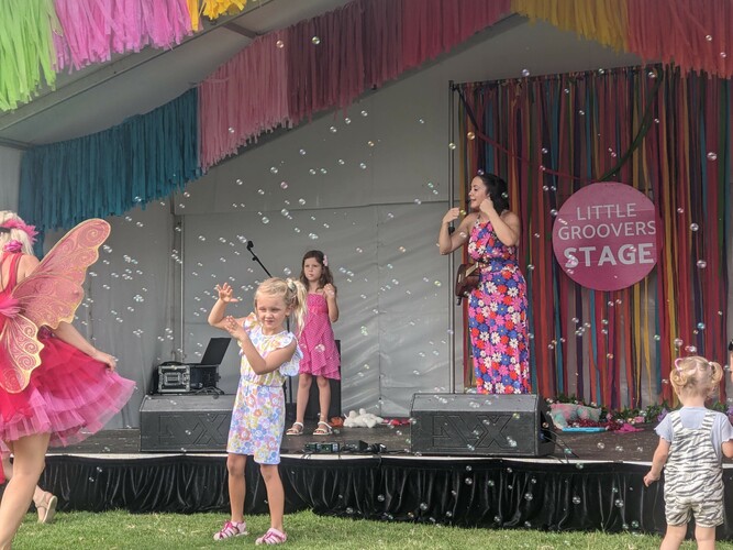 Happy Singing Kids, children's singer in Brisbane, photo 3
