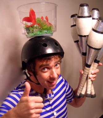Mr Fish, circus act in Brisbane, photo 3