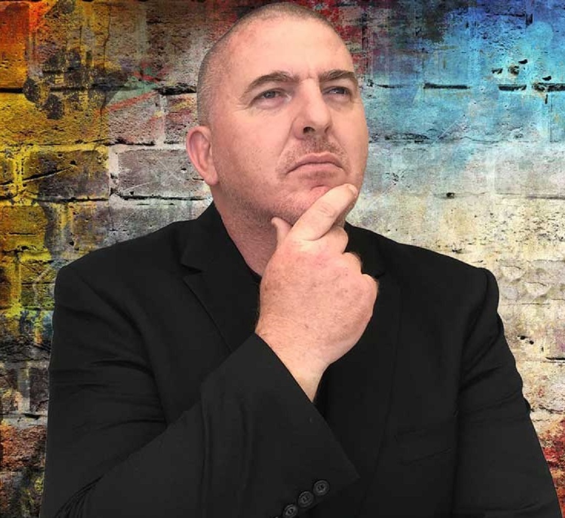 Rob Brown, comedian in Brisbane