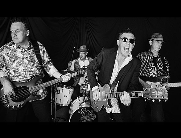 Across The Ditch, cover band in Brisbane, photo 2