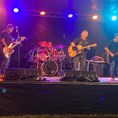 Creatures of Habit, cover band in Brisbane, photo 2