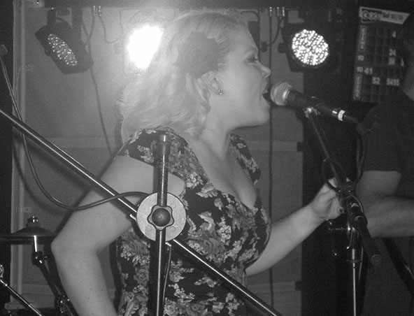 Off The Leash, cover band in Brisbane, photo 3