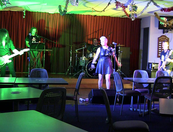 Sessions, cover band in Brisbane, photo 2