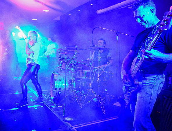 Sessions, cover band in Brisbane, photo 3