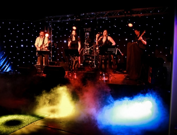 The Elements, cover band in Brisbane, photo 3