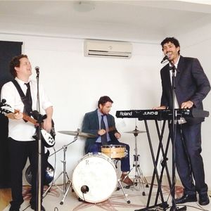 The Hip Replacements, cover band in Brisbane, photo 2