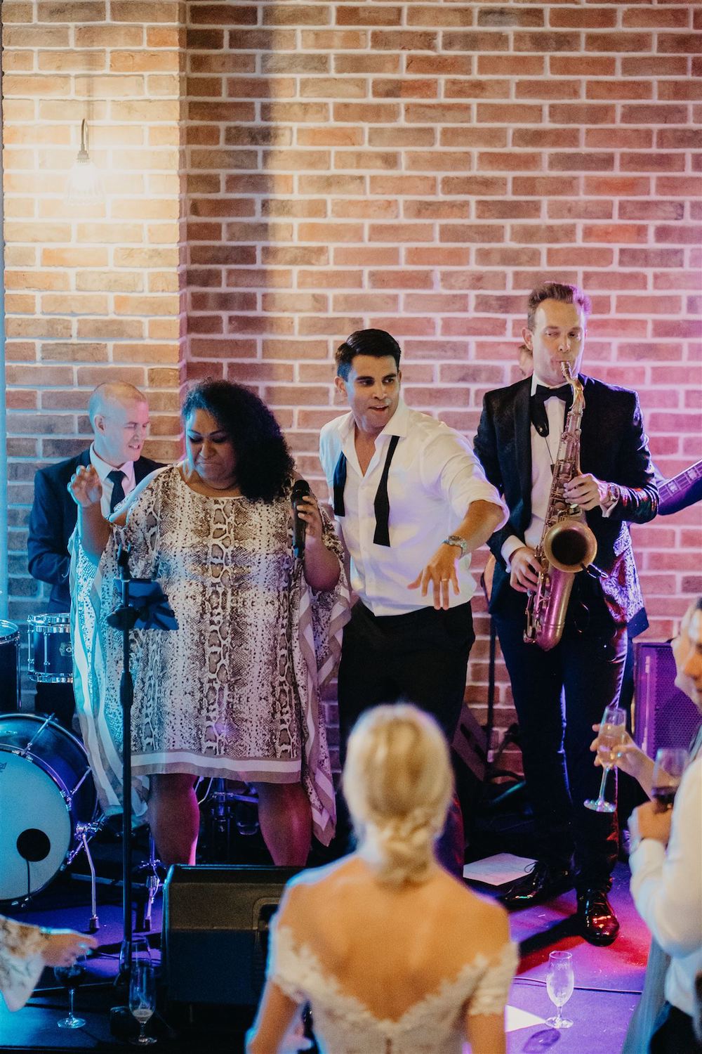 Kris wason & flipside, cover band in Brisbane