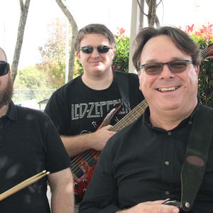 Ted Edwards, musical trio in Brisbane, photo 2