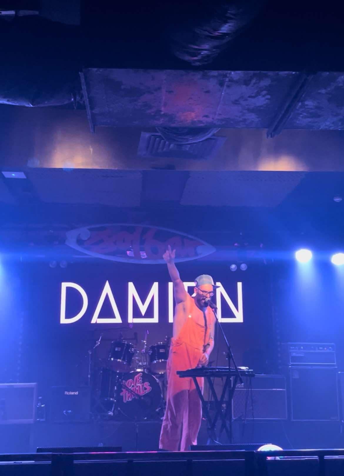 DAMIEN, singer in Brisbane