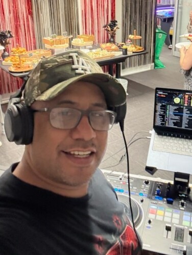 Dj Cheekz & DJ Aki, live in Brisbane, photo 3