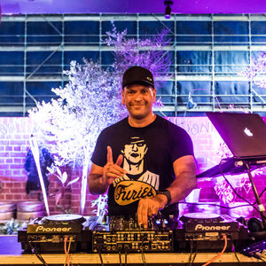 Dj Jamez Brown, live in Brisbane, photo 2