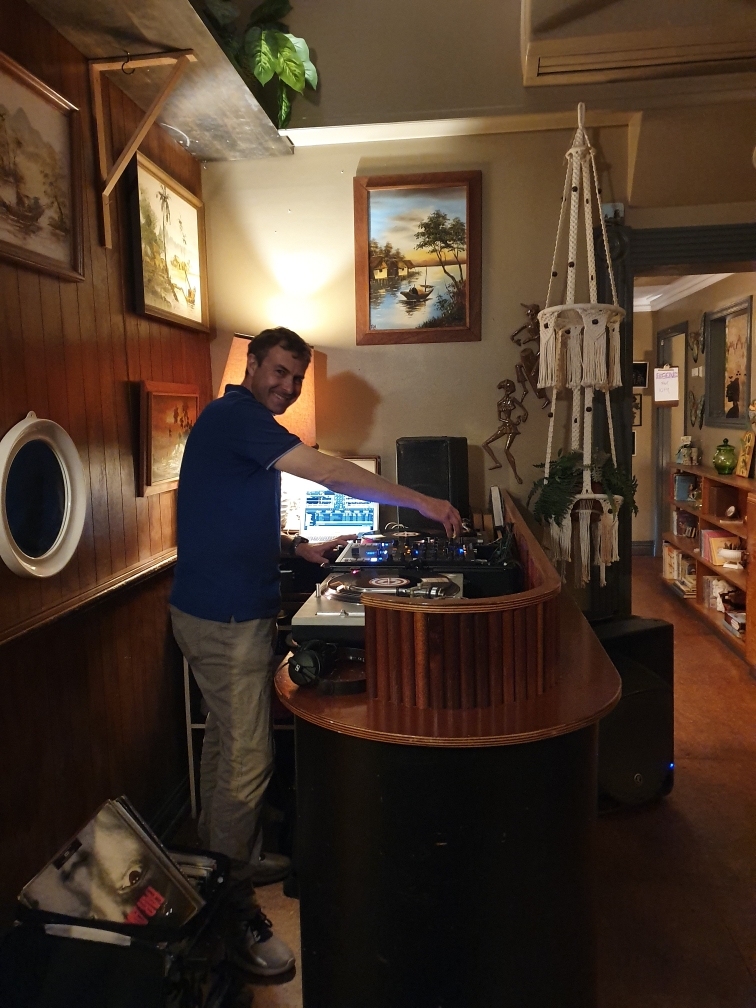 Dj Jon, live in Brisbane