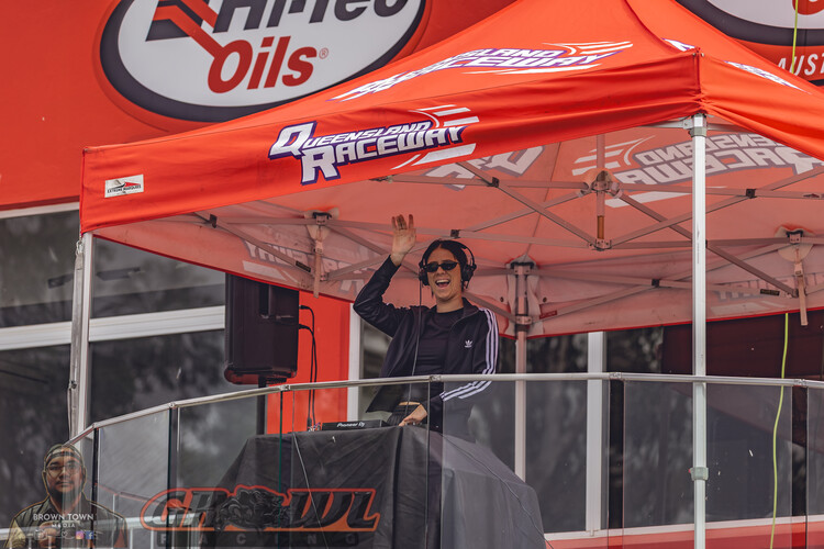 DJ Tasha Lee, live in Brisbane, photo 3