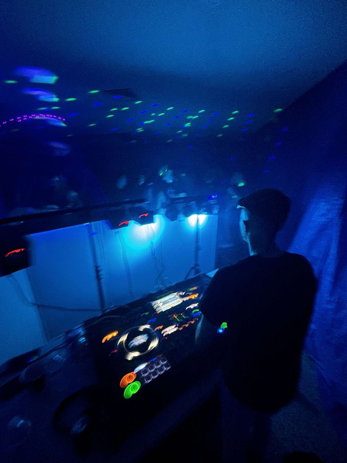 DJ.SANO, live in Brisbane
