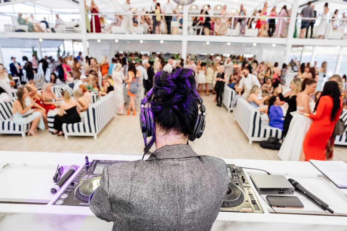 Sarah Wilkinson, dj in Brisbane