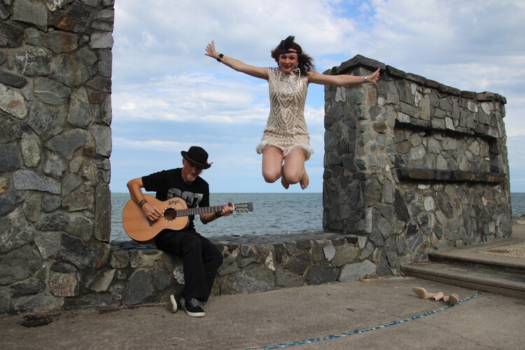Mavis & The Man, musical duo in Brisbane, photo 3