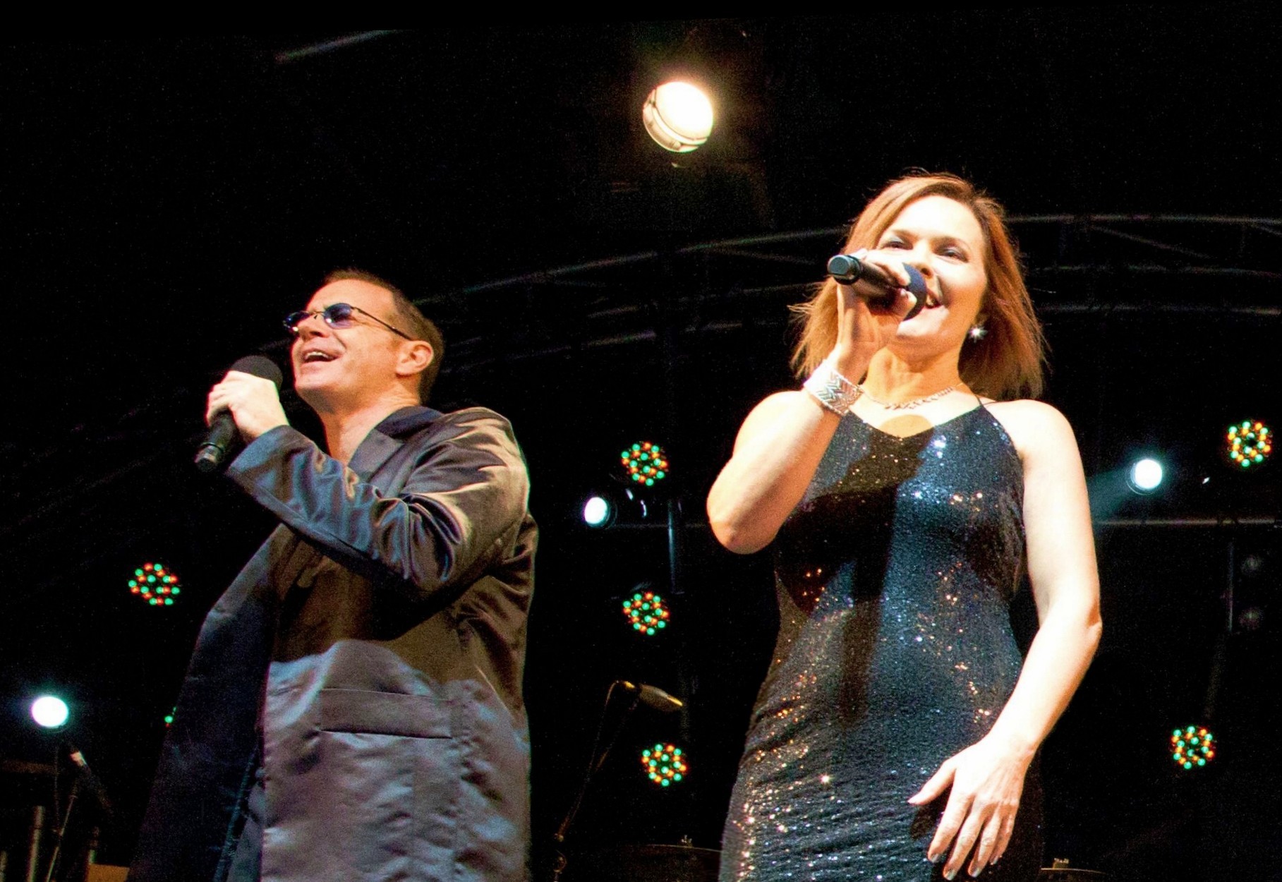 Roslyn & Russell, musical duo in Brisbane