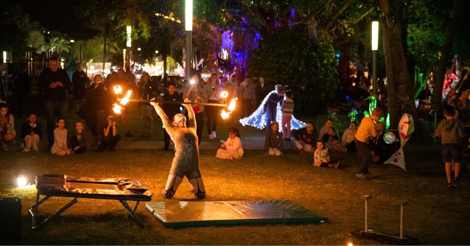 Miss Tara, fire performer in Brisbane, photo 3