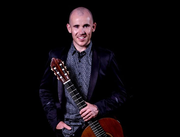 Duncan Gardiner, instrumental guitar player in Brisbane