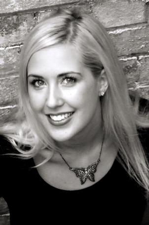 Susie Carter, jazz singer in Brisbane