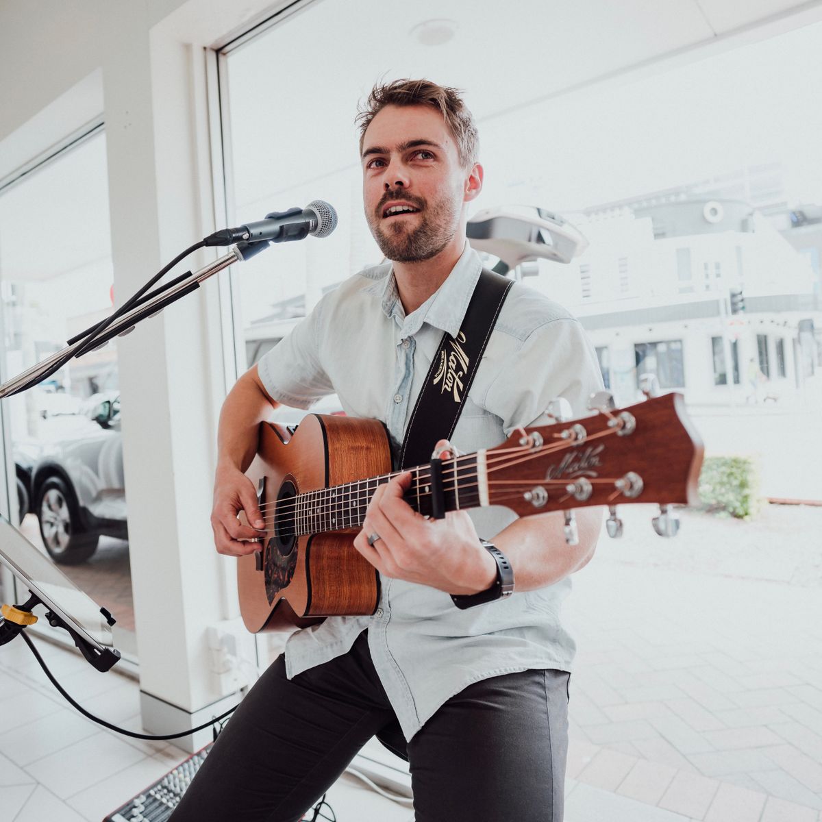 Josh Lincoln, singer in Brisbane