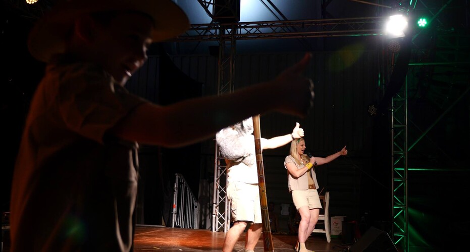 Magic With Drace, magician in Brisbane, photo 3