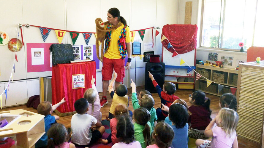 Puppetrix, magician in Brisbane, photo 3
