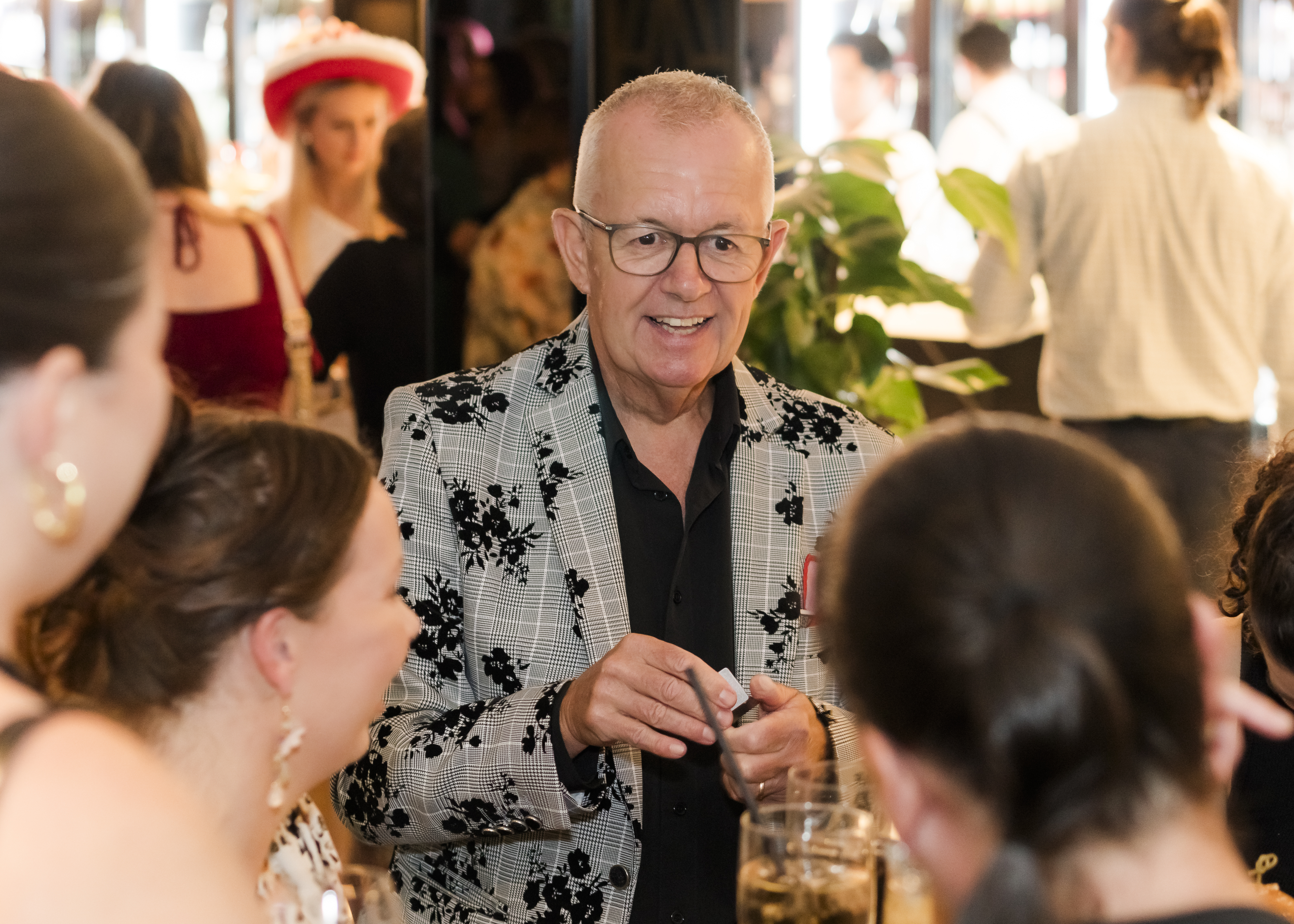 Steve Giles, magician in Brisbane
