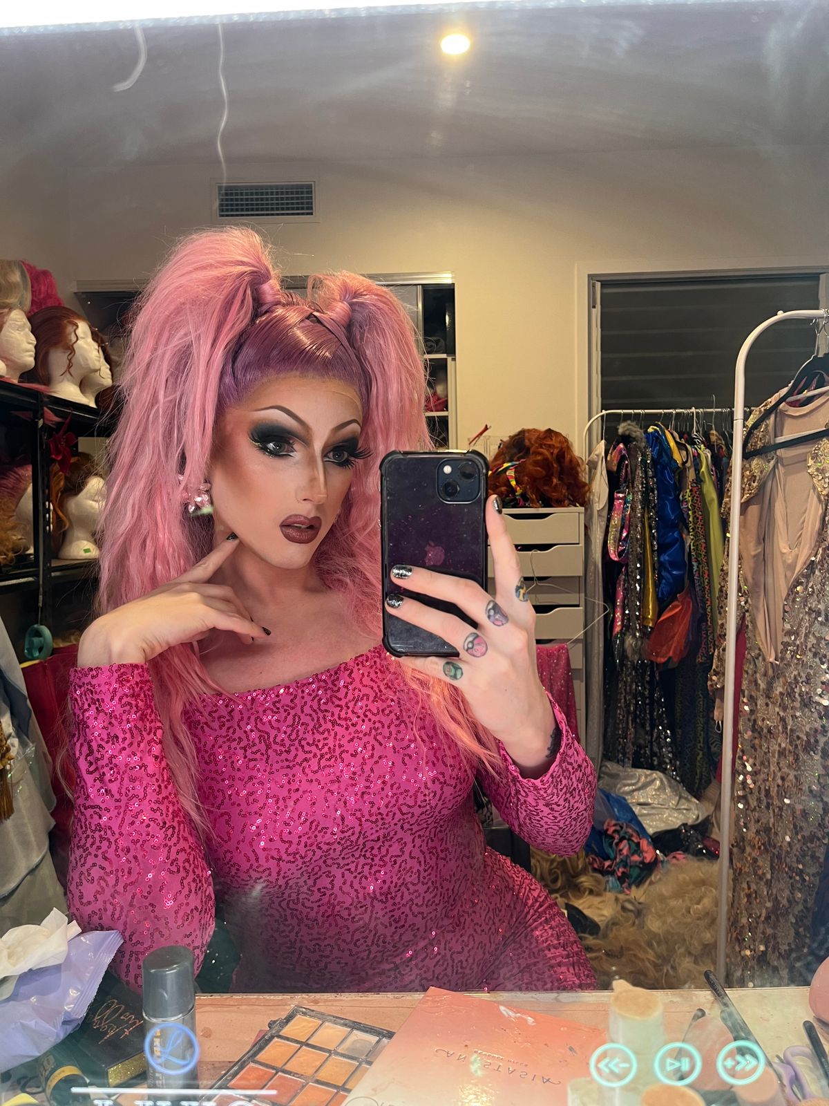 Mandy Moobs, drag queen in Brisbane