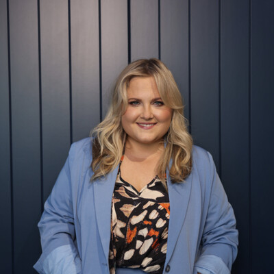 Annabelle (A.B) Brett, mc-master of ceremonies in Brisbane, photo 2