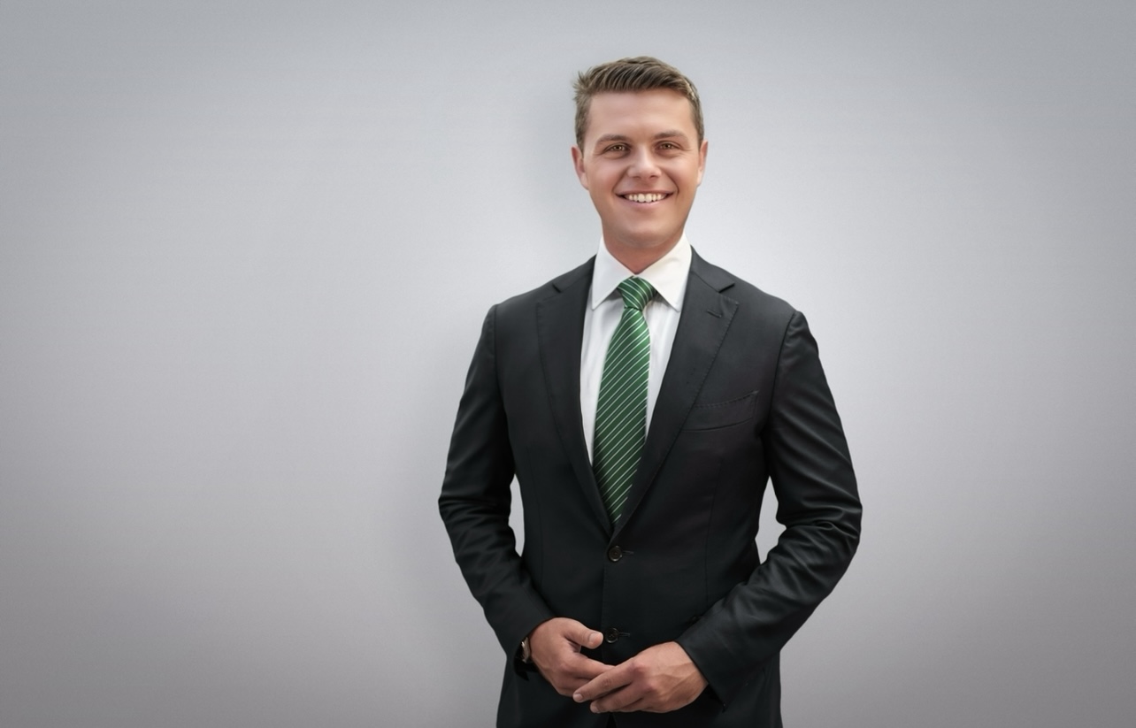 Bailey Kenzie, mc-master of ceremonies in Brisbane