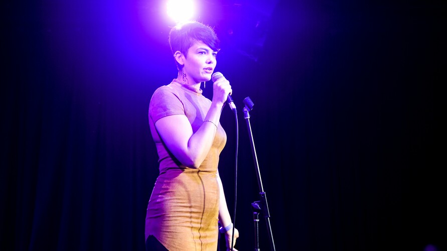 Danielle Aquilina, mc-master of ceremonies in Brisbane, photo 3