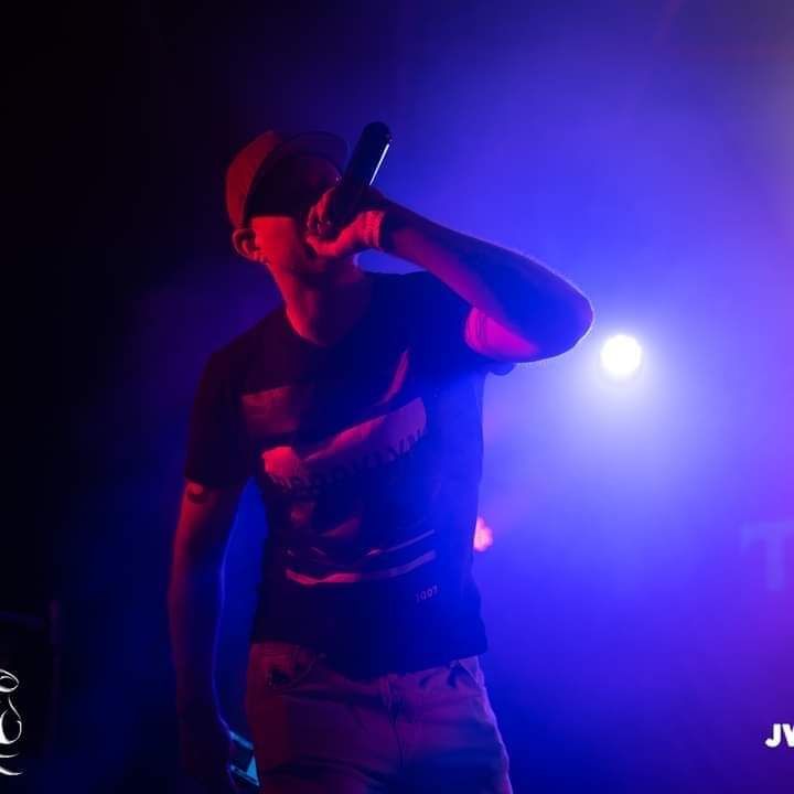 Mc Quinny, mc-master of ceremonies in Brisbane