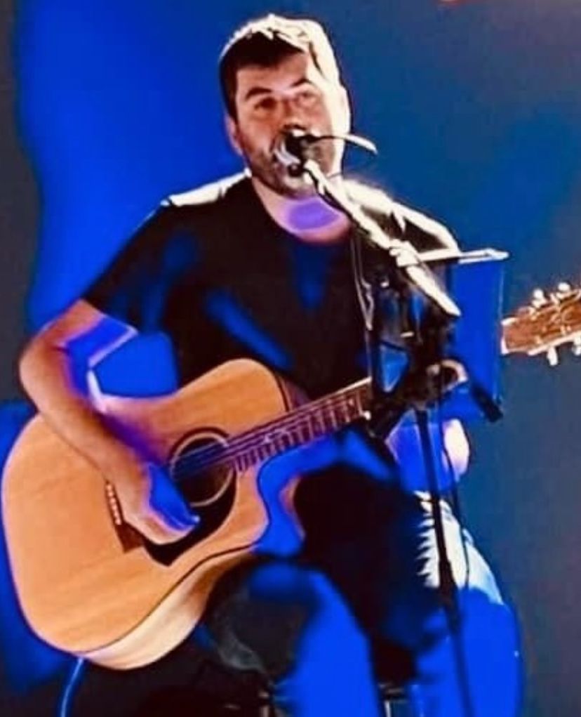 Matt Rhys Acoustic, singer in Brisbane