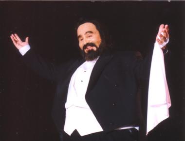 Luciano Pavlova, musical comedian in Brisbane, photo 3