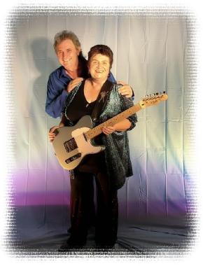 Just Friends, musical duo in Brisbane