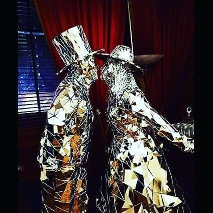 Mirror People, roving entertainer in Brisbane, photo 2