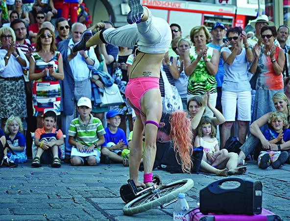 BMX Unicyclist, live in Brisbane