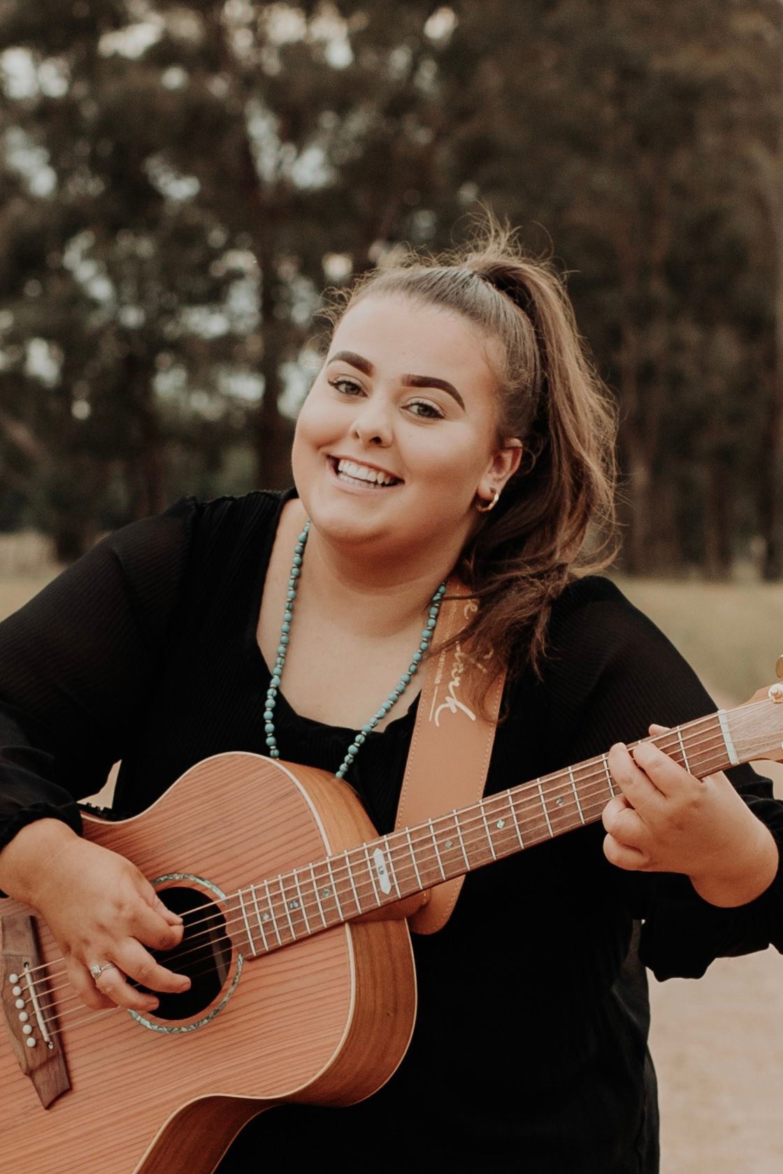 Ruby Jane, country singer in Brisbane