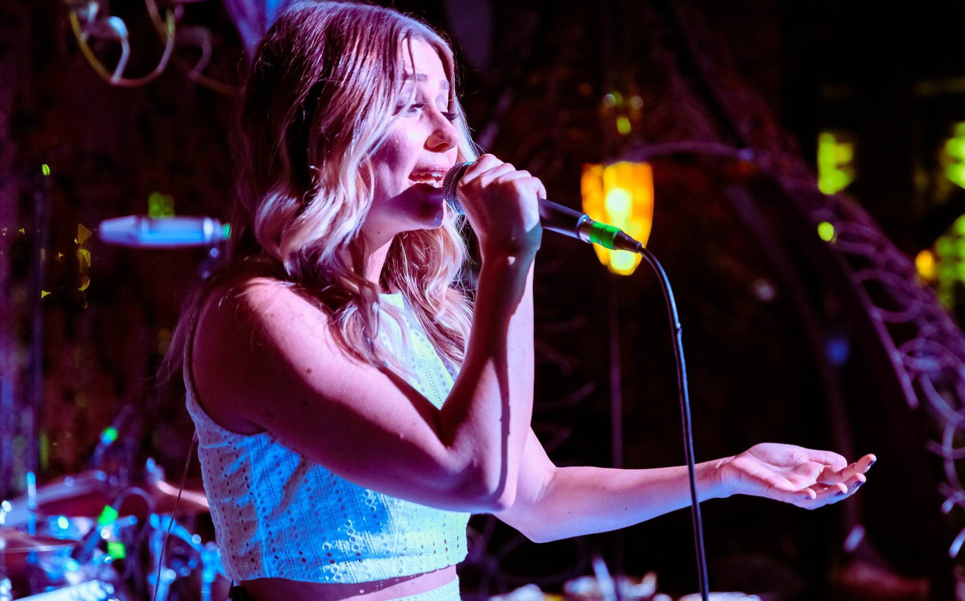 Honey Remixed, show band in Brisbane