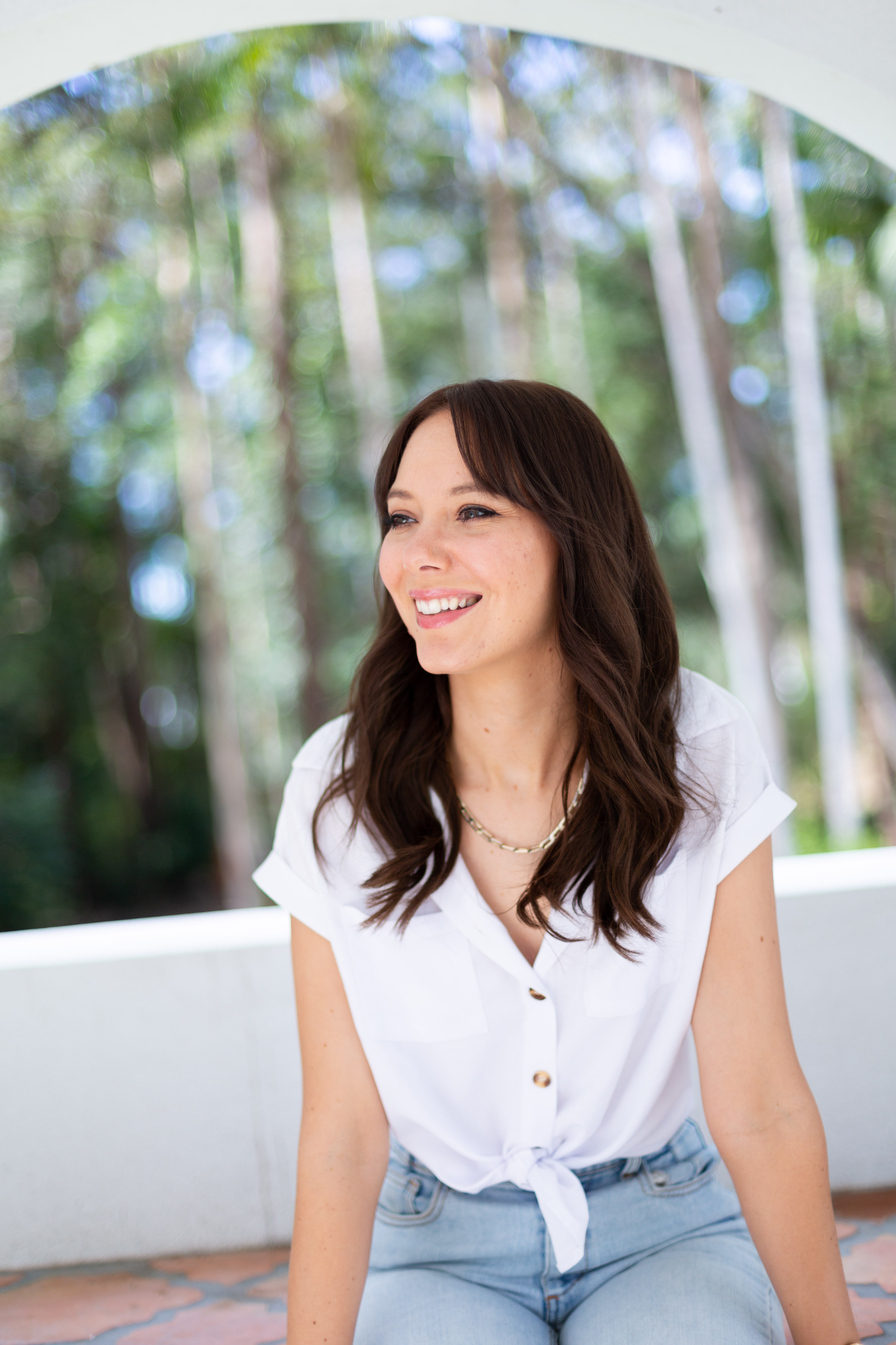 Hannah, singer in Brisbane