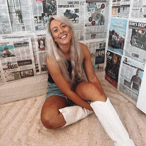 Jessie Robins, singer in Brisbane, photo 2