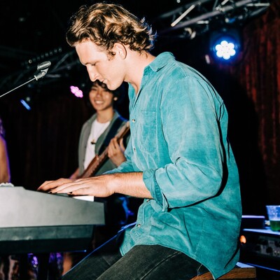 Tristan Watson, pianist and singer solo in Brisbane, photo 2